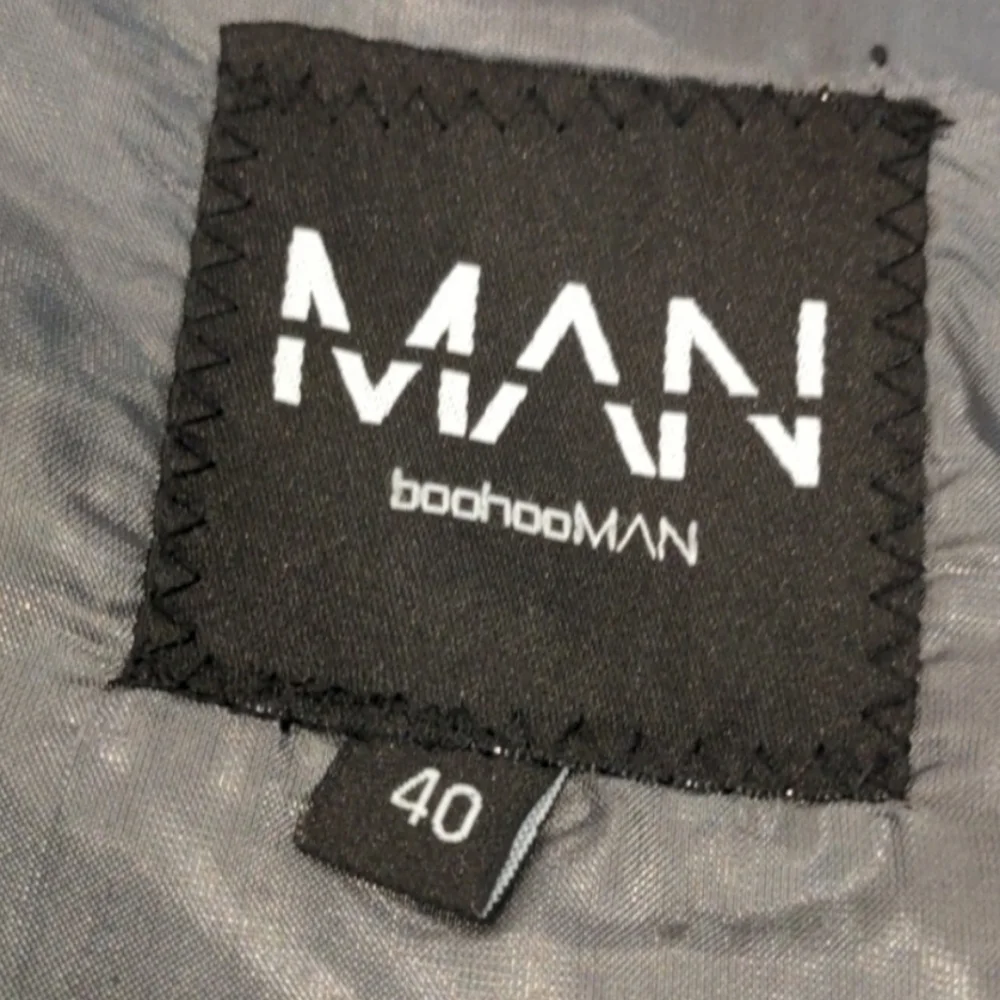 Boohoo Man Gray Skinny Fit Suit Jacket size 40